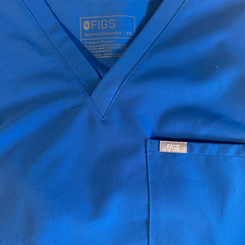FIGS royal blue scrub top 3xl